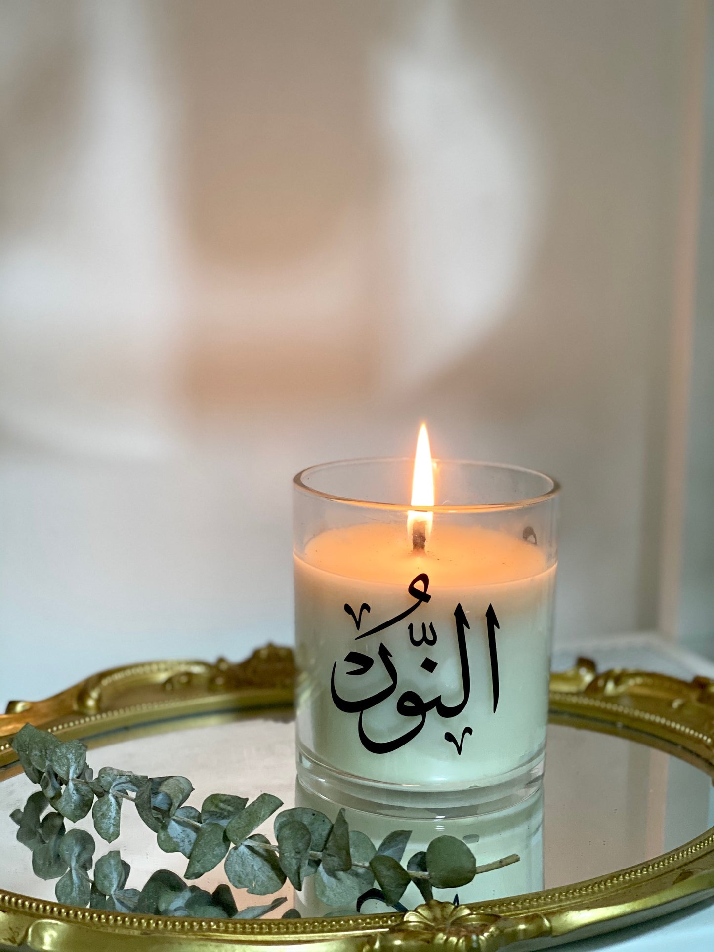 Neenor X 5LuxeScents Co. An-Nur Oud (400ml) Soy Wax Candle